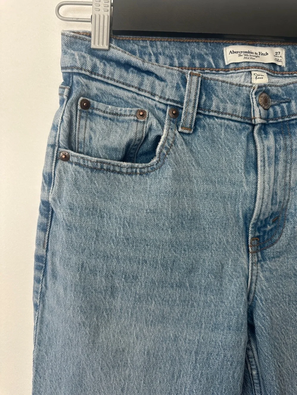 Abercrombie & Fitch 90s Light Blue Mid Rise Straight Curve Love Jeans Women’s 27 - Picture 6 of 9